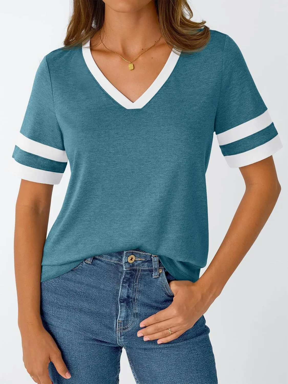AUTOMET Women's Short Sleeve V Neck T Shirts Trendy Casual Spring Tops Summer Fashion Tees Basic Clothes