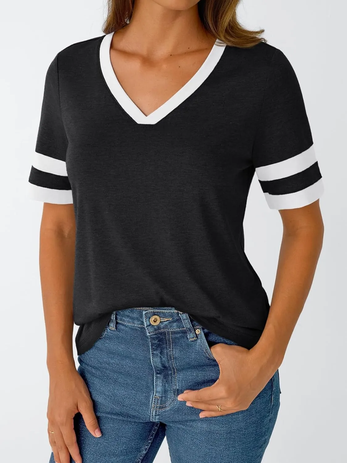 AUTOMET Women's Short Sleeve V Neck T Shirts Trendy Casual Spring Tops Summer Fashion Tees Basic Clothes