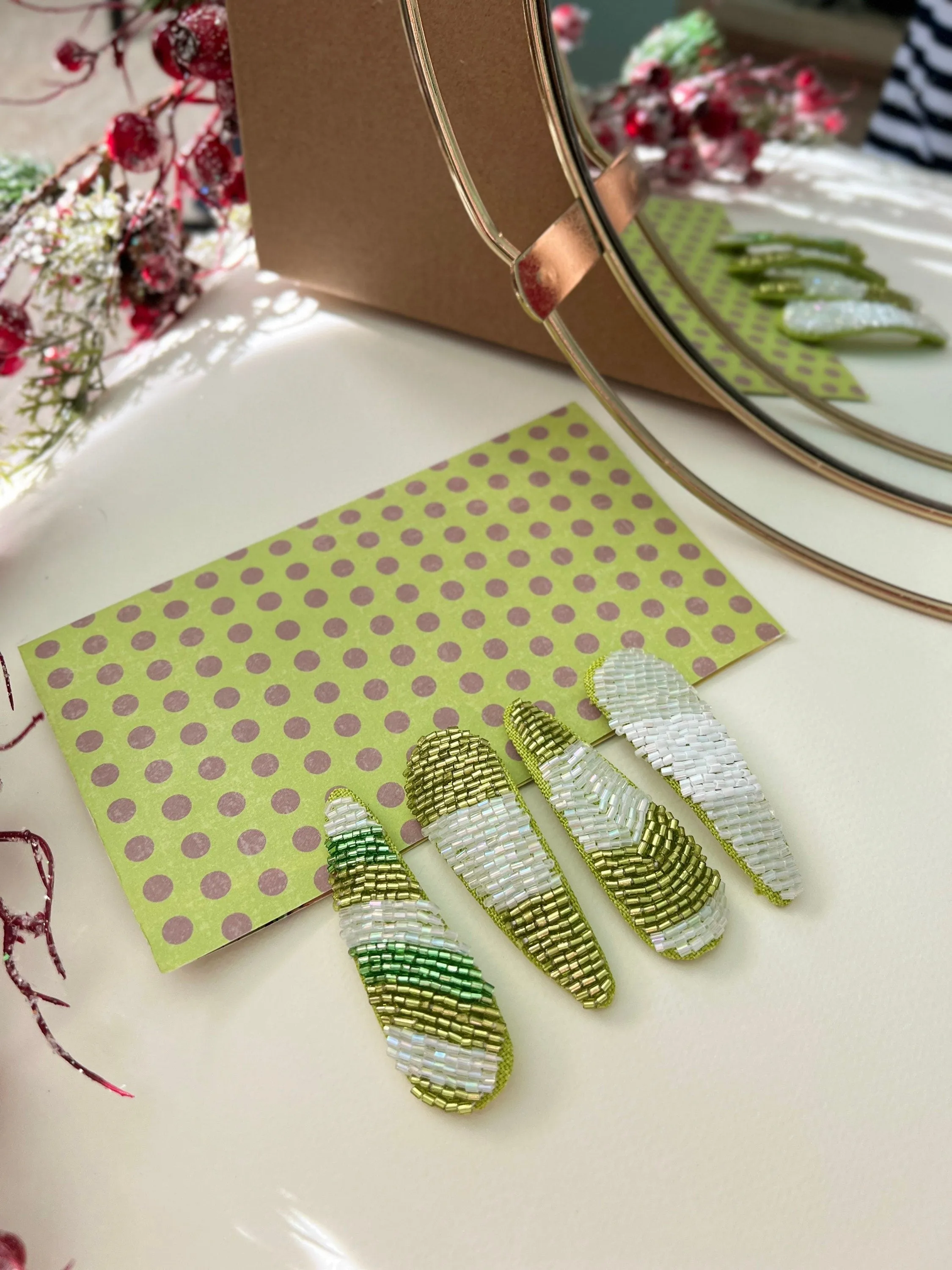 Beaded green set of hair clips