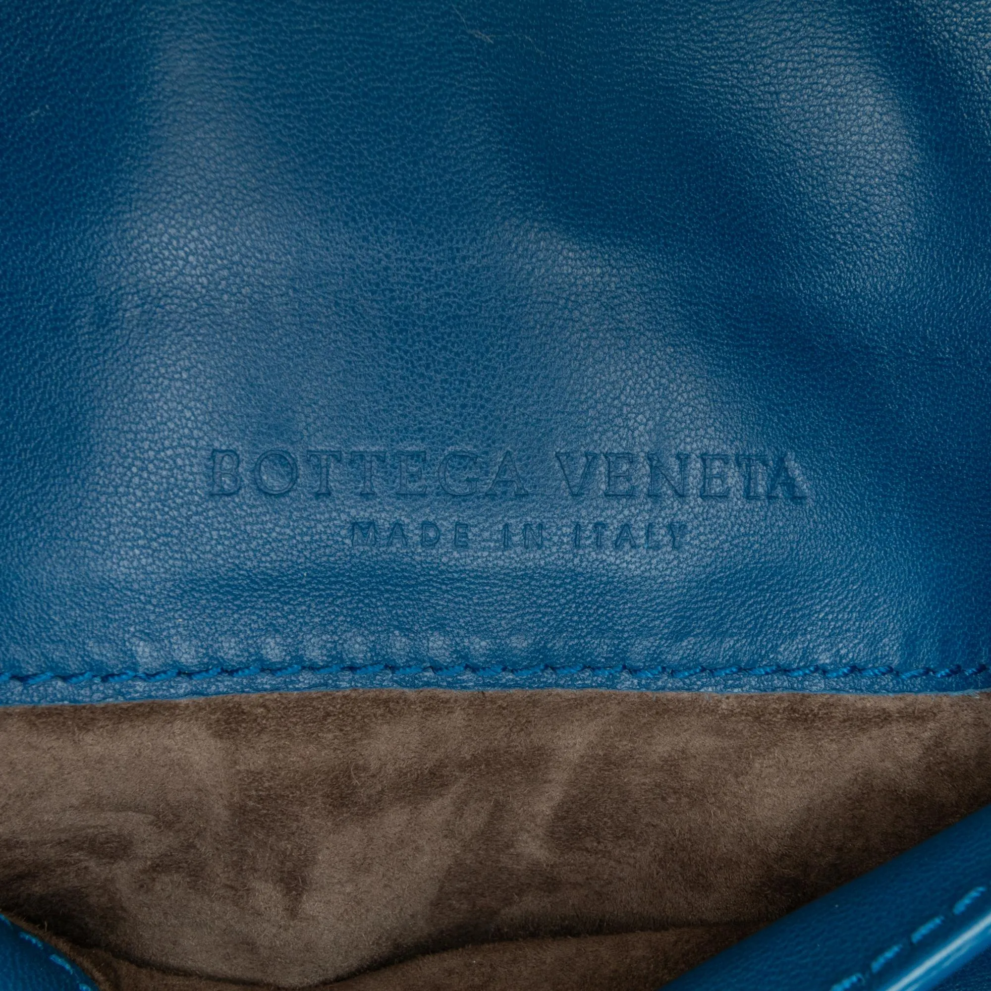 Bottega Veneta Intrecciato Chain Flap Crossbody (SHG-BqDFcj)