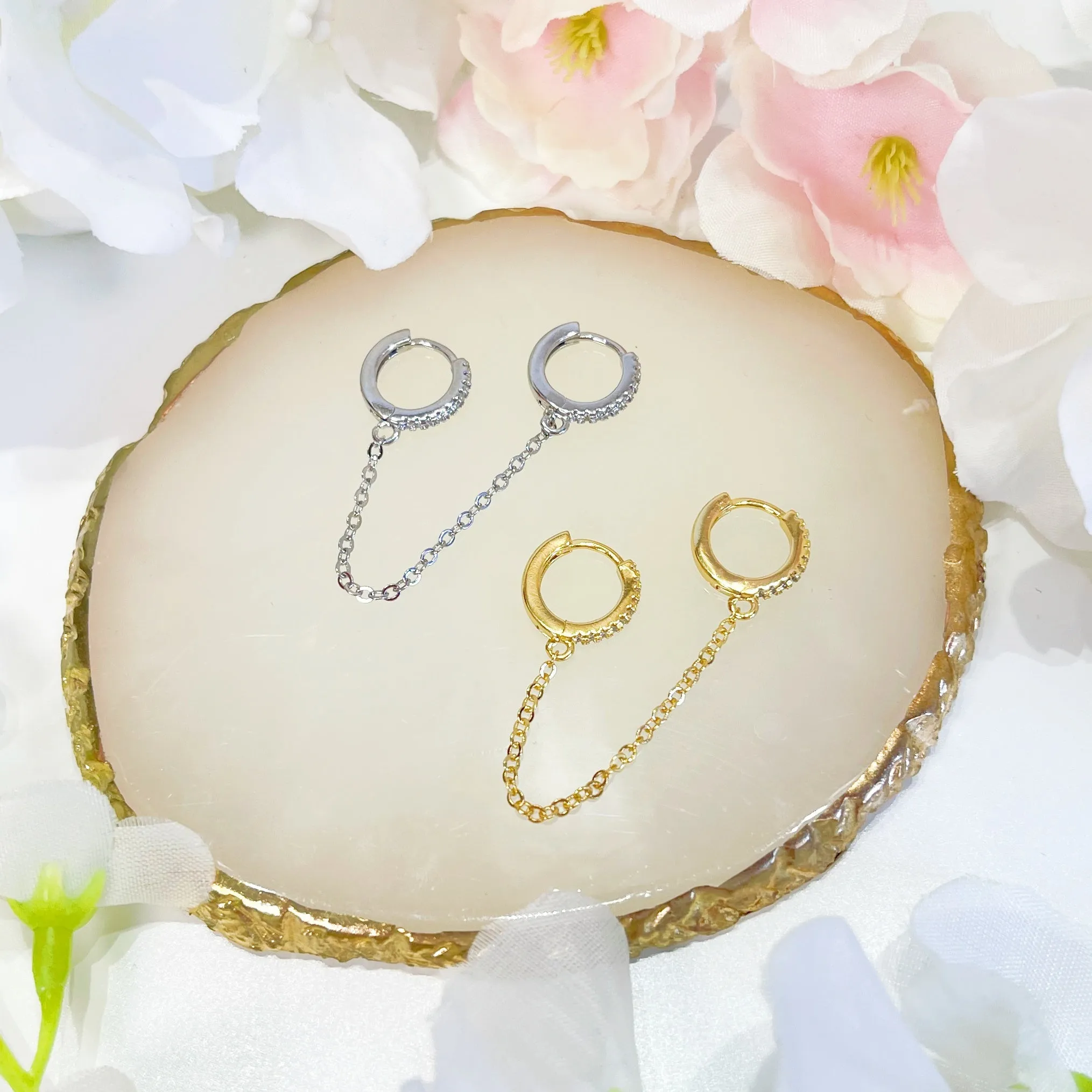 E128 double hoop chain link dangle earrings
