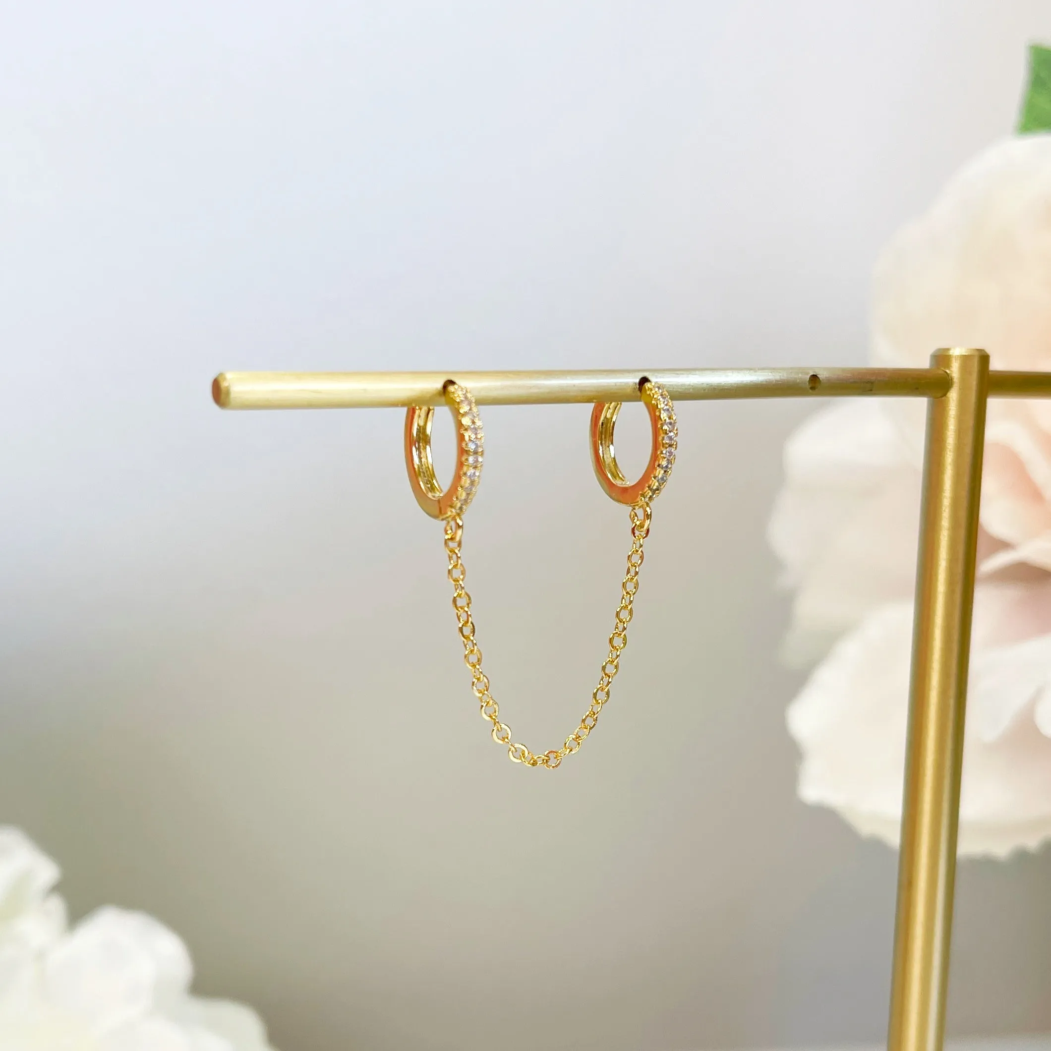 E128 double hoop chain link dangle earrings