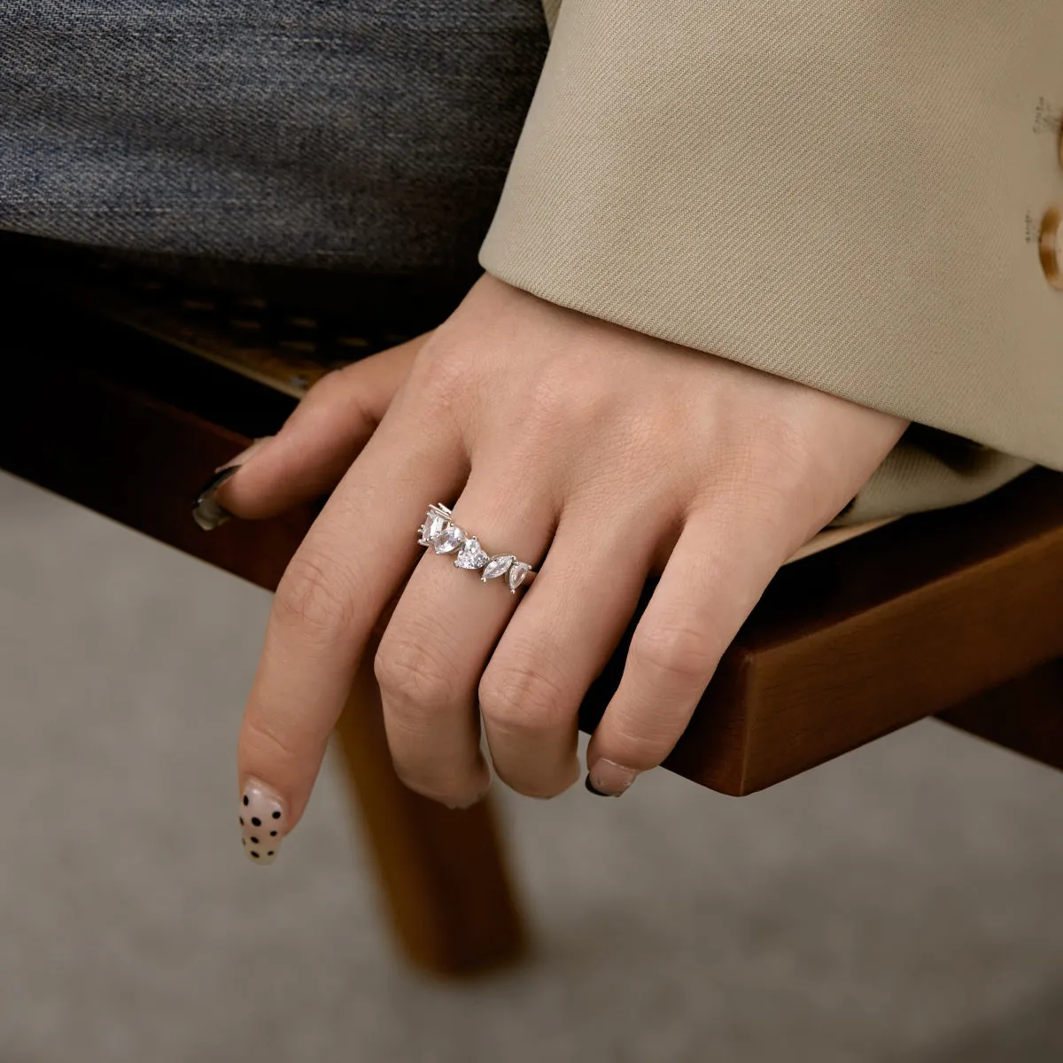 [Goodv]Delicate Multi Cut Ring