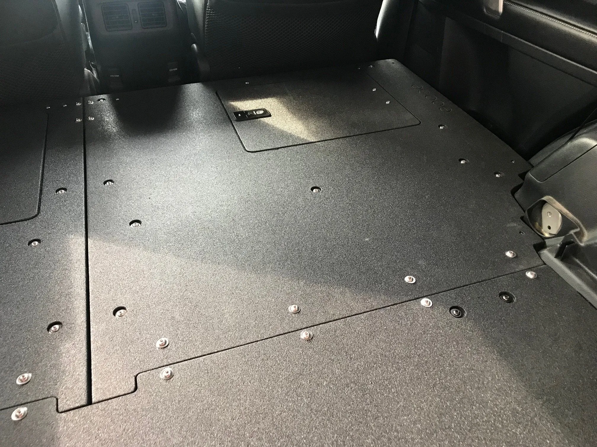 GOOSE GEAR 4RUNNER 5TH GEN DRAWER BASED SLEEPING PLATFORMS FOR 3RD ROW SEAT DELETES 2010-CURRENT MODEL YEARS (Requires rear plate system and drawer module)