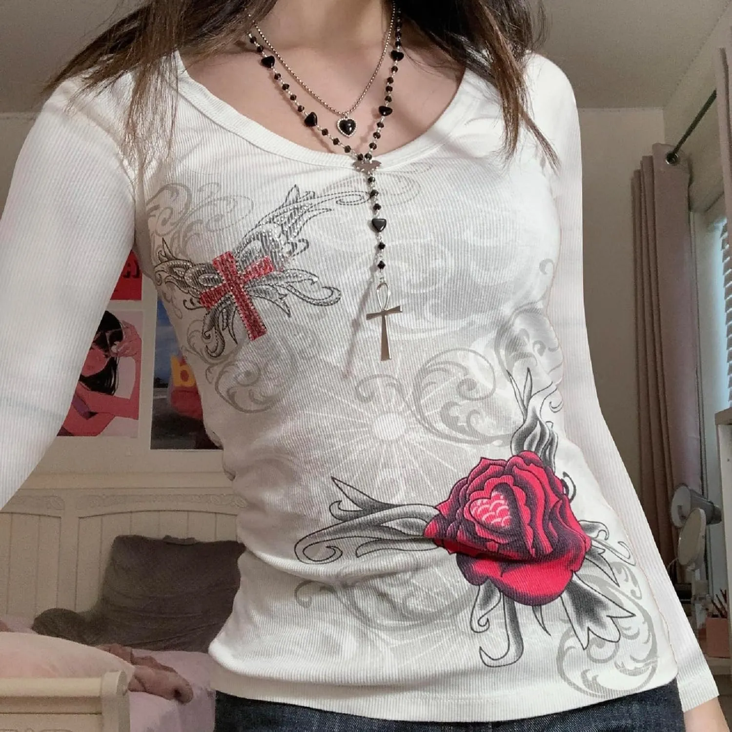 Grunge Clothes for Women Y2K Tops Long Sleeve Fairy Grunge Aesthetic Shirts Teen Girls Vintage Graphic Tees Fall
