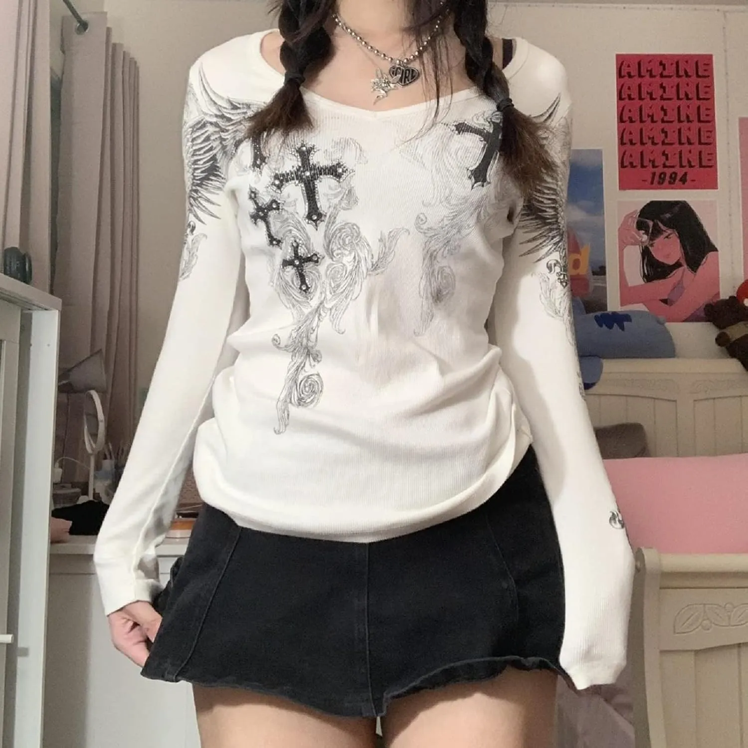 Grunge Clothes for Women Y2K Tops Long Sleeve Fairy Grunge Aesthetic Shirts Teen Girls Vintage Graphic Tees Fall