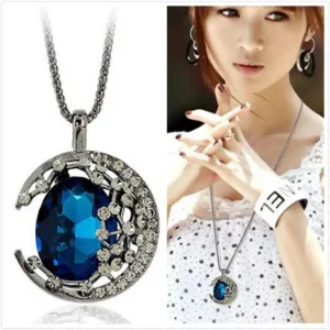 Hollow Blue Rhinestone Moon Pendant Necklace