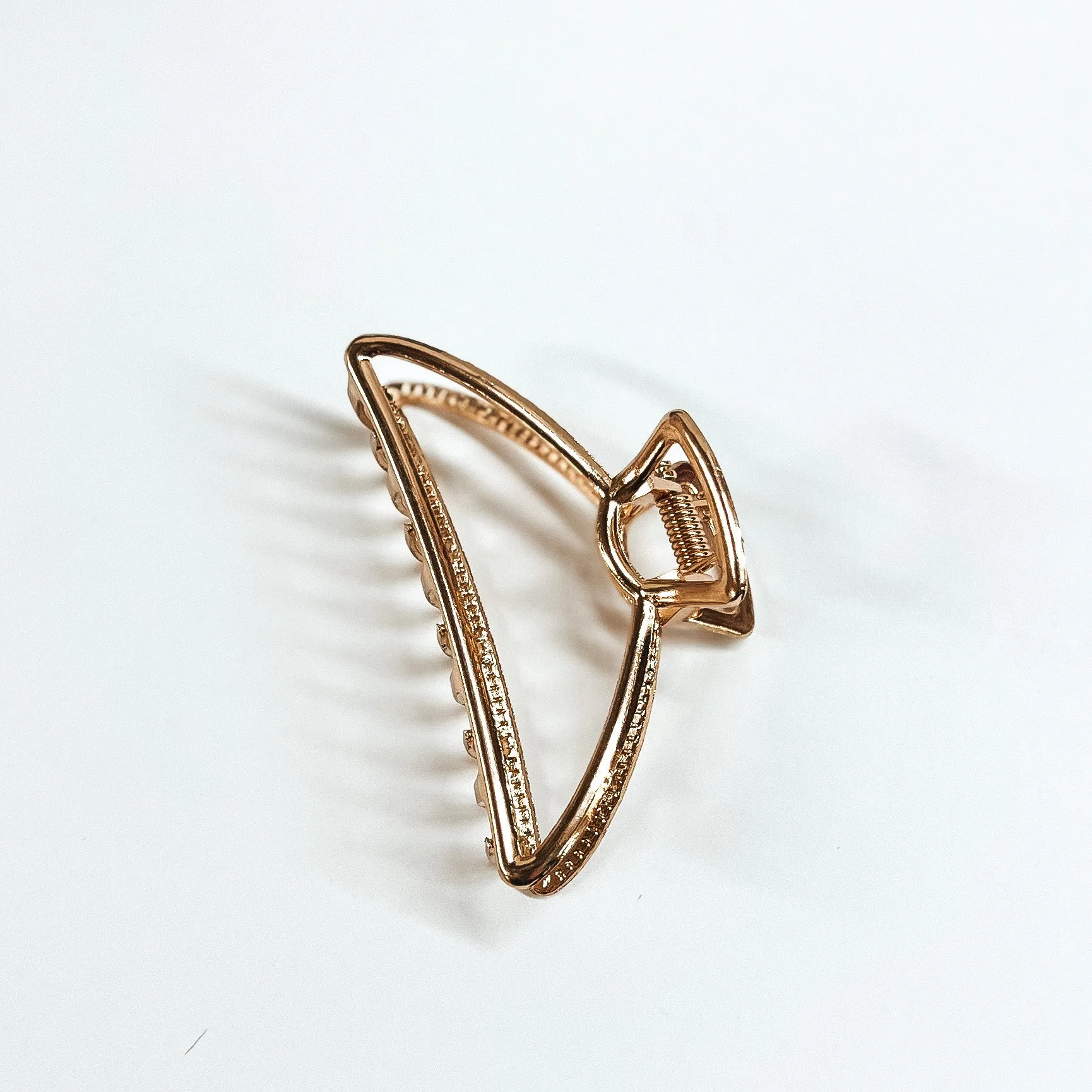 Medium Gold Metal Clip