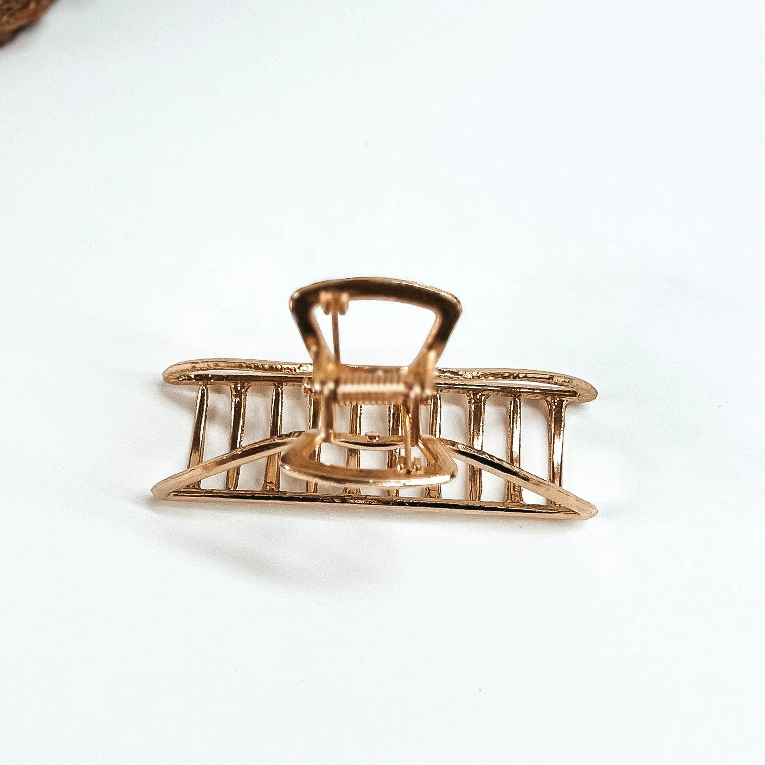 Medium Gold Metal Clip