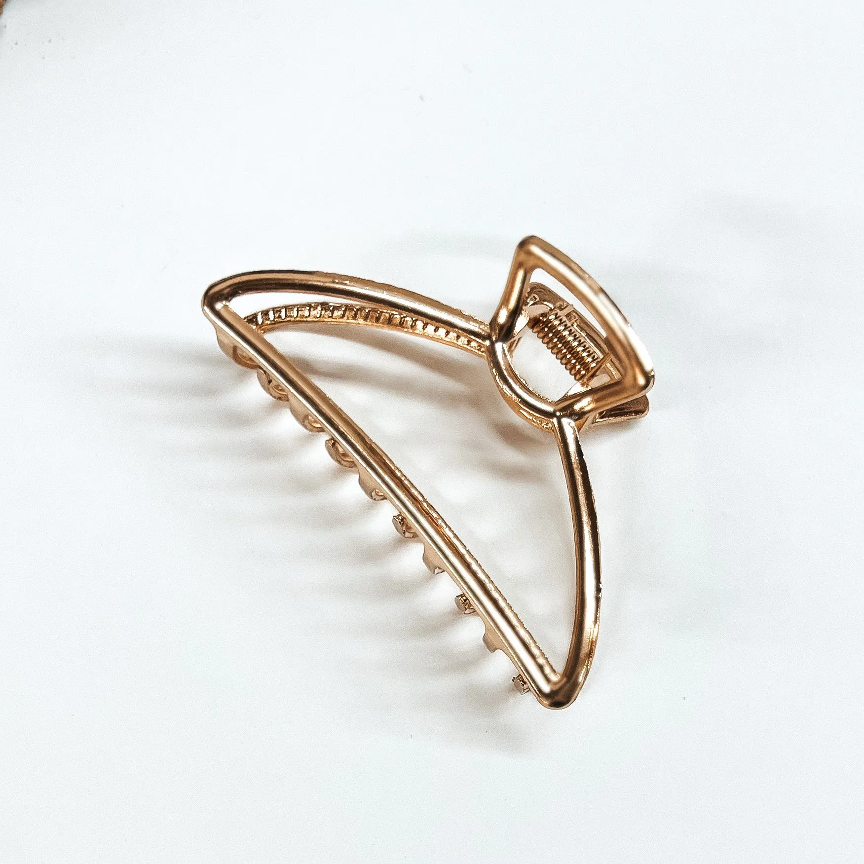 Medium Gold Metal Clip