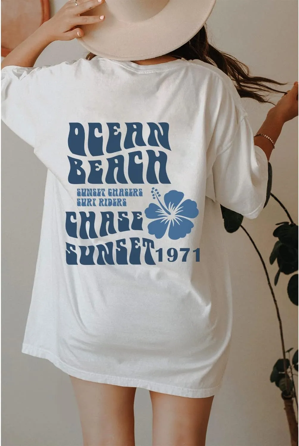 Ocean Beach Hoodie, Aesthetic Summer Hoodies with Words on the Back, Sunset Chasers Sweatshirt, Trendy Oversized Tees