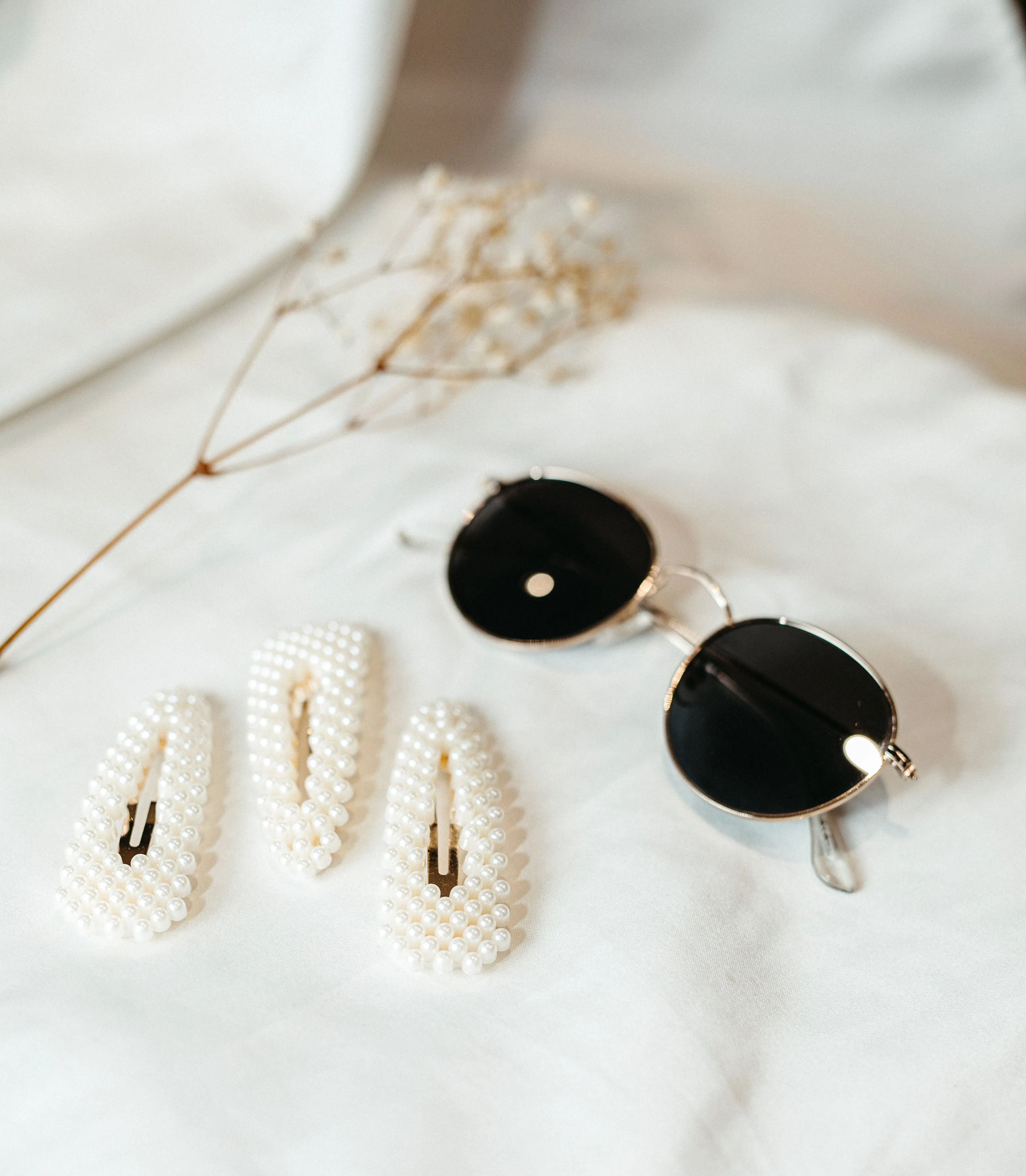 Pearl Hair Clips