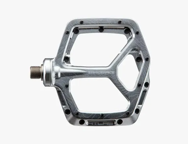 RaceFace Atlas