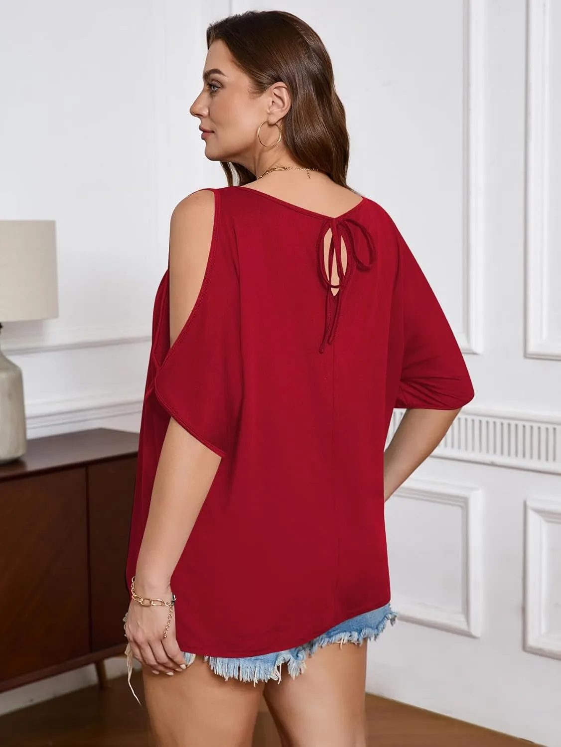 SOLY HUX Women's Plus Size Cold Shoulder Tops Summer Casual Trendy Scoop Neck Loose Tees T Shirts