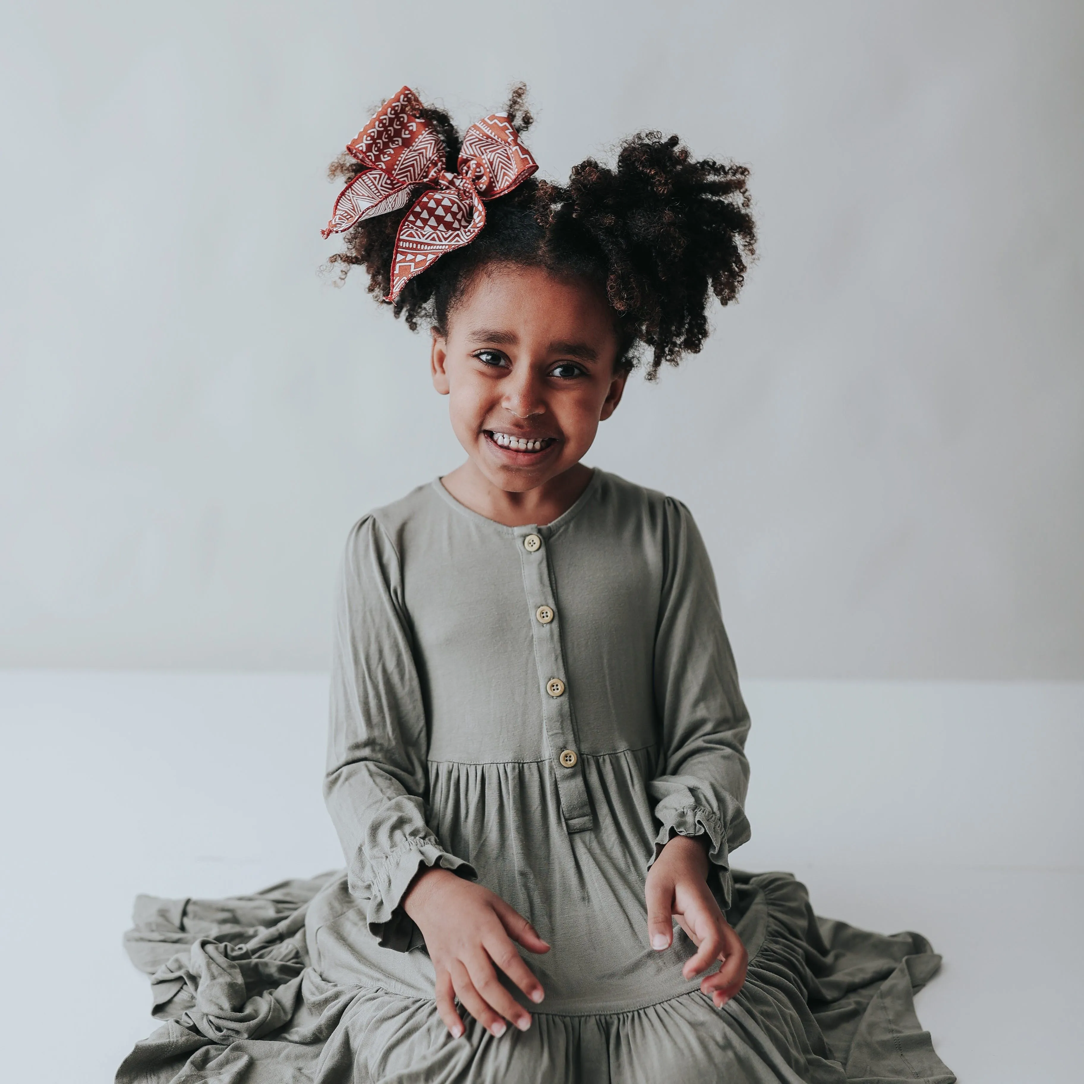 Swanky - Brown Tribal