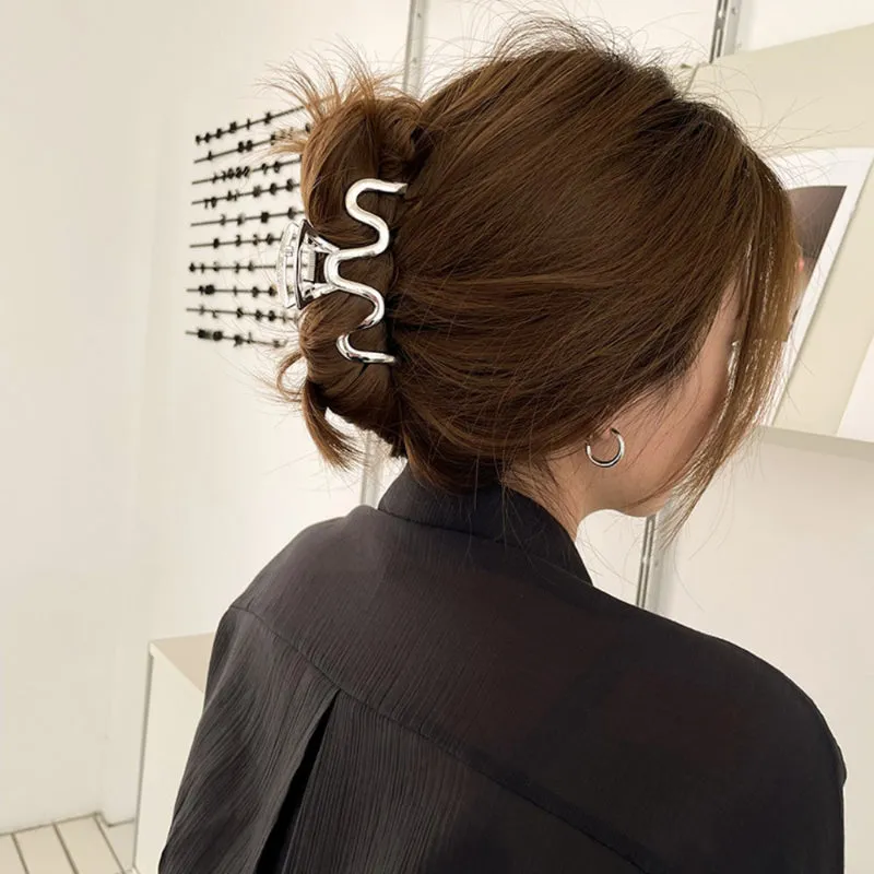 Trendy Geometric Shapes Metal Hair Claw Clips for Women